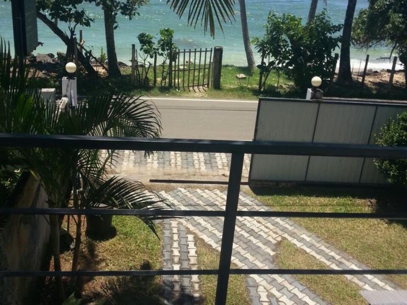 Polhena Coral Reef Resort Matara Bagian luar foto