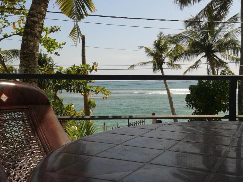 Polhena Coral Reef Resort Matara Bagian luar foto